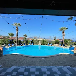 Aparthotel Soleada Club, Campofelice Di Roccella